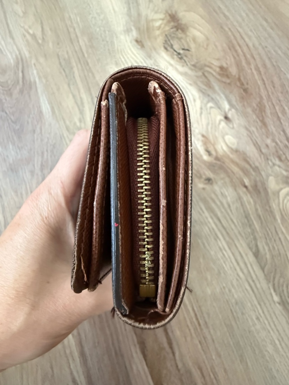 Vintage Louis Vuitton Monogram Wallet - Picture 2 of 10